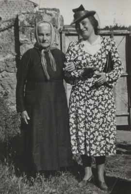 Mamma Paolina con la sorella e zia di Cecilia
