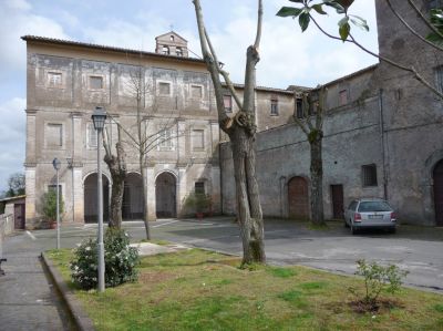 Nepi: Monastero delle monache cistercensi 
