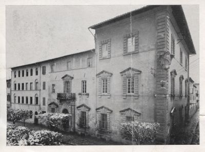 Pistoia: Casa madre delle suore Mantellate Serve di Maria
