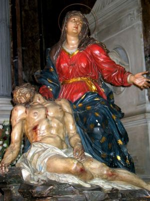 Roma, San Marcello, PietÃ  lignea di scuola bernininana (XVIII sec.)
